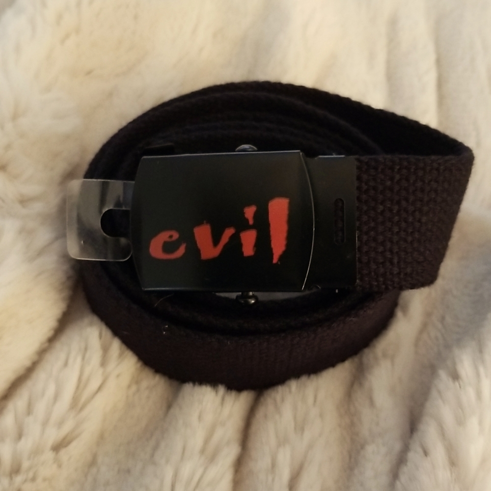 NWT BLACK WEB BELT WITH "EVIL" METAL BUCKLE